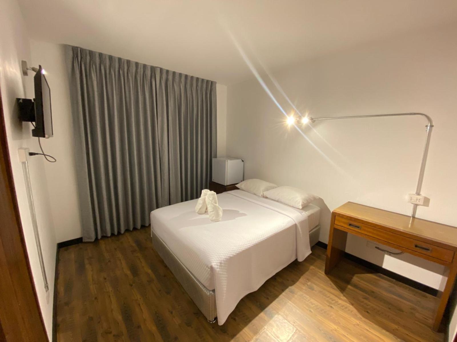 Hotel El Plaza Lima Zewnętrze zdjęcie