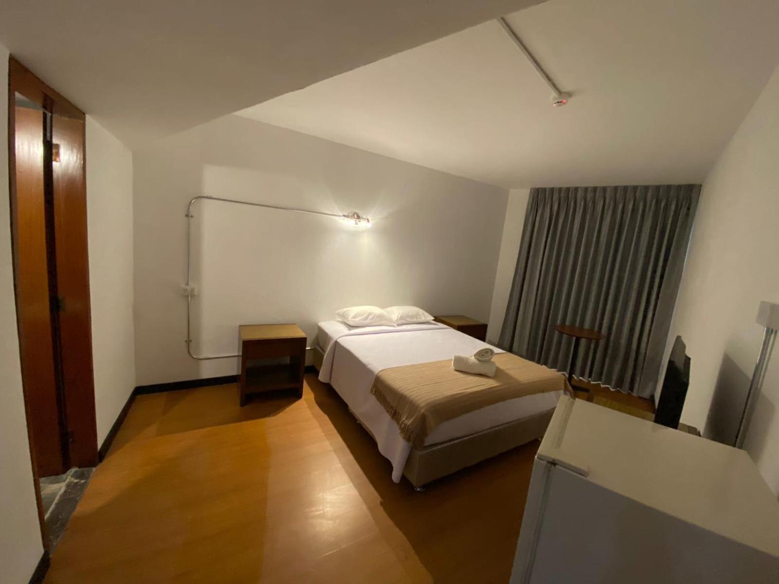 Hotel El Plaza Lima Zewnętrze zdjęcie